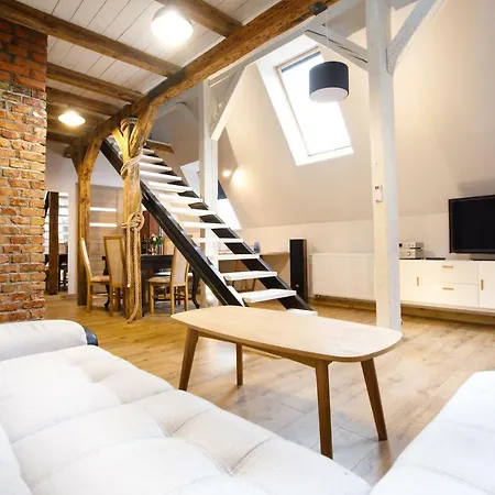 Vilda Apartament *